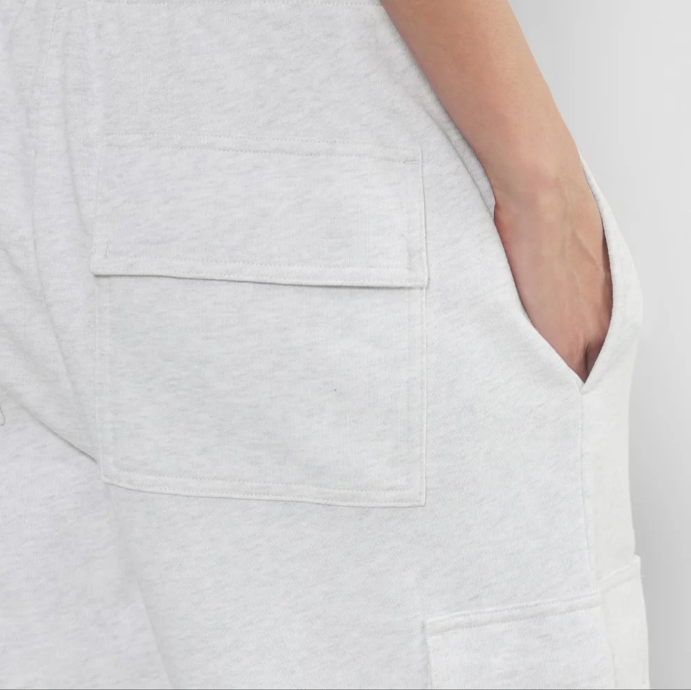 Aritzia Wide Leg Pants in White - Picture 6 of 16